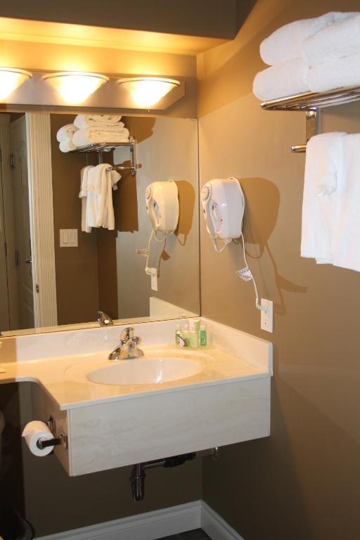 Lakeview Inns & Suites - Edson Airport West Δωμάτιο φωτογραφία