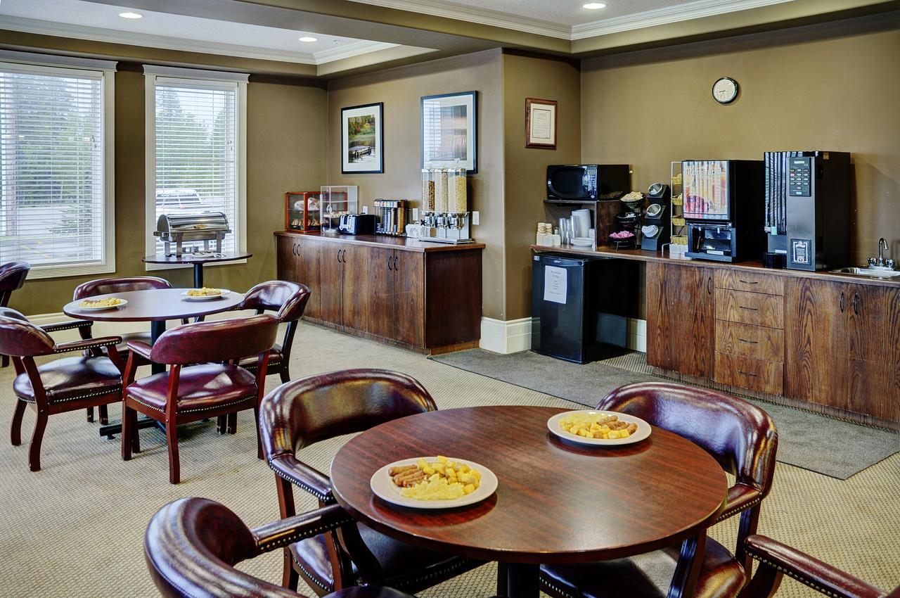 Lakeview Inns & Suites - Edson Airport West Εξωτερικό φωτογραφία